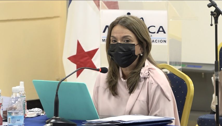 Meduca buscará expulsión de docentes con diplomas falsos