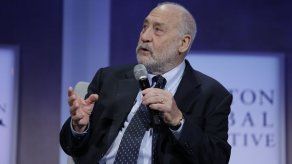 Panamá pasa página en polémica entre Stiglitz y el comité de expertos