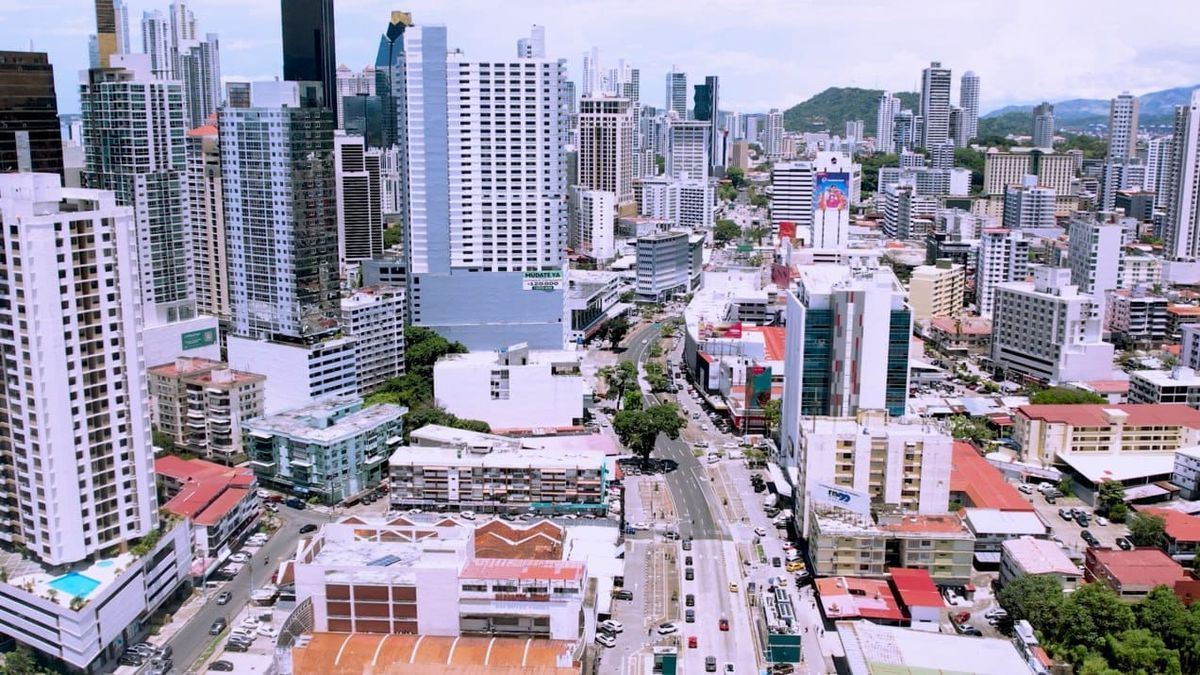 Un crecimiento de 1.4% se reporte en la generación de empleos. Un crecimiento de 1.4% se reporte en la generación de empleos.